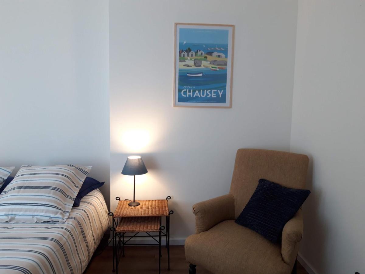 Agreables Chambres Independantes - Coutances Centre エクステリア 写真